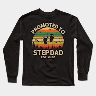 Promoted To Step-Dad Est 2022 Pregnancy Announcement Vintage Long Sleeve T-Shirt